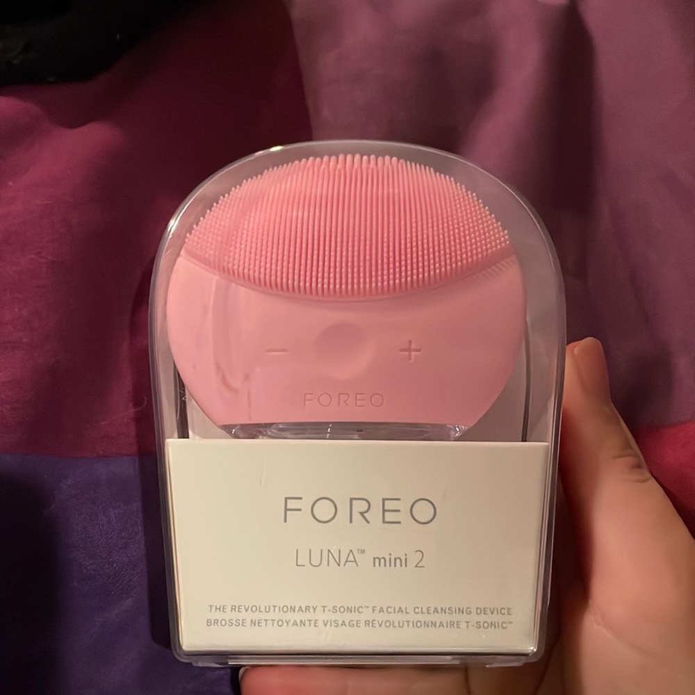 FOREO MINI LUNA 2 (NWT)